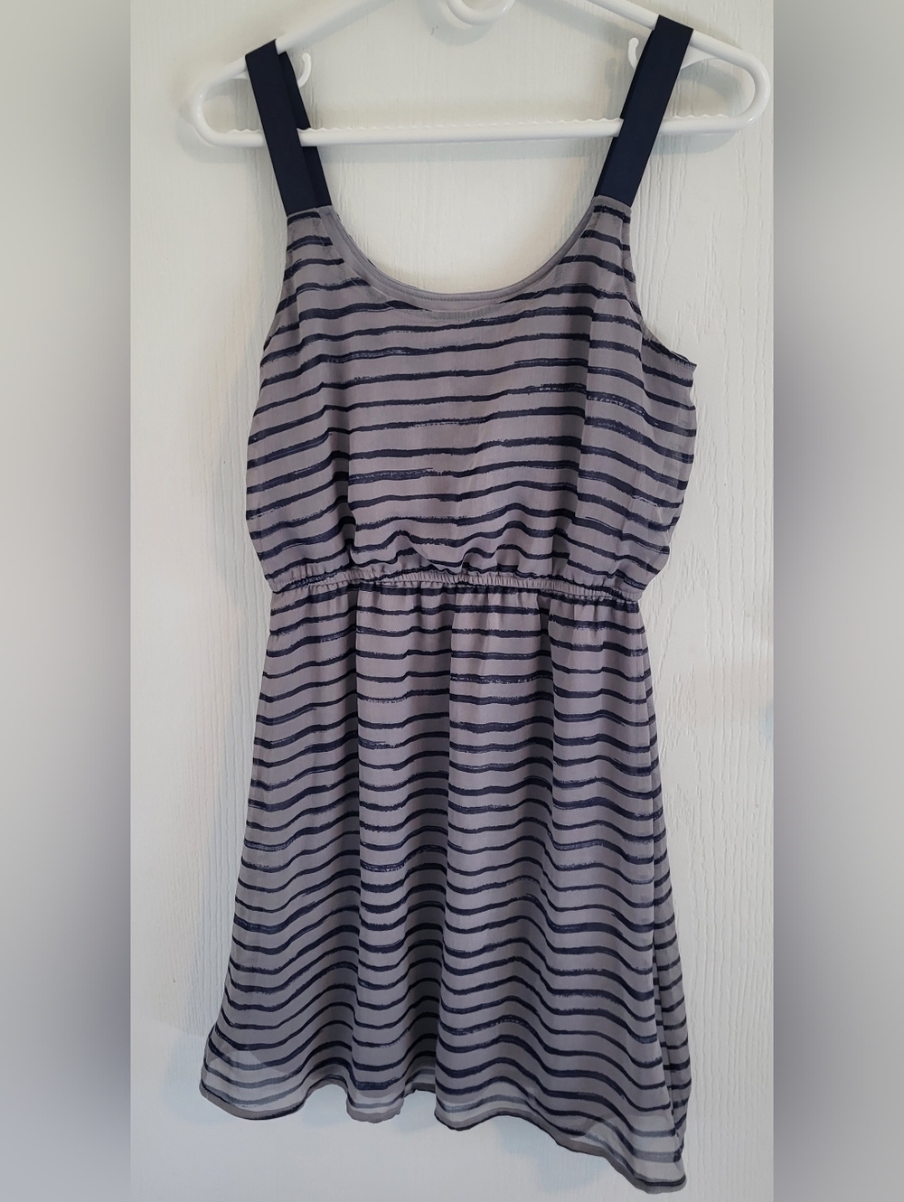 Cute grey & navy lined striped dress